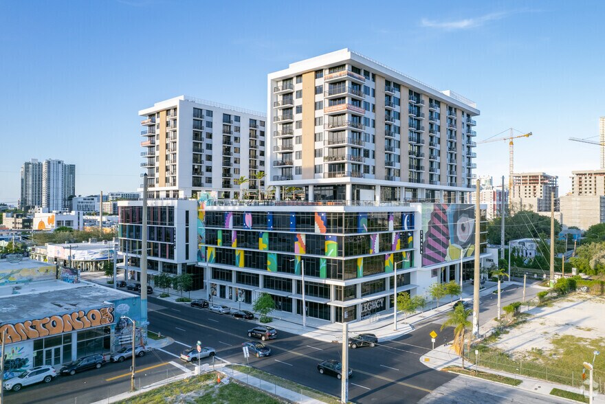 More Photos Of 2221 N Miami Ave, Miami Office For Lease