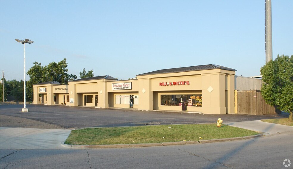 Primary Photo Of 6124 E 51st Pl, Tulsa Unknown For Lease