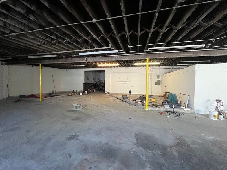 More Photos Of 8428 W 44th Pl, Lyons Warehouse For Sale