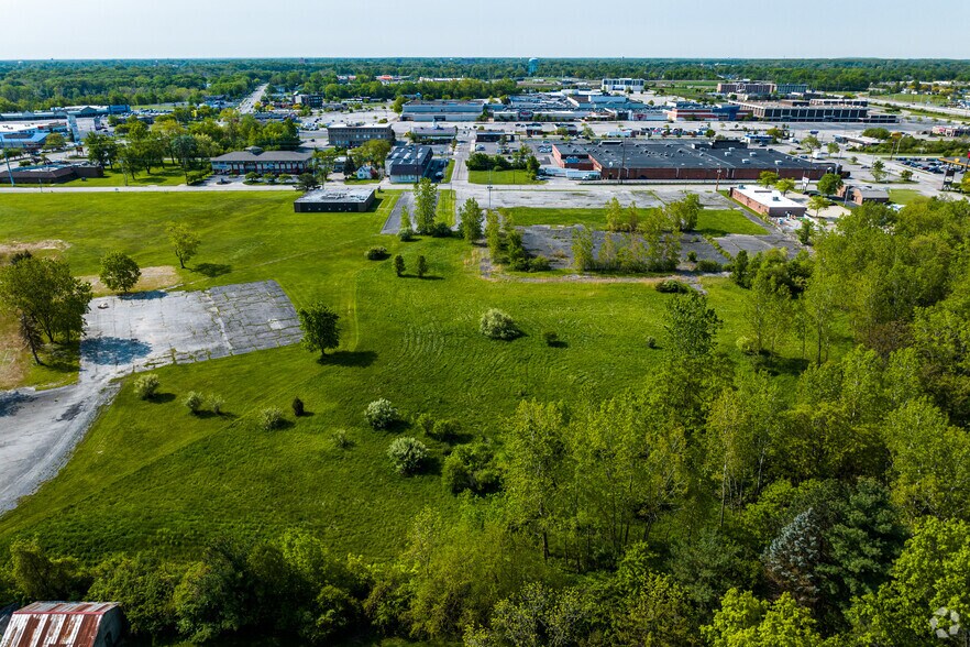 More Photos Of 441 Griswold Rd, Elyria Land For Sale