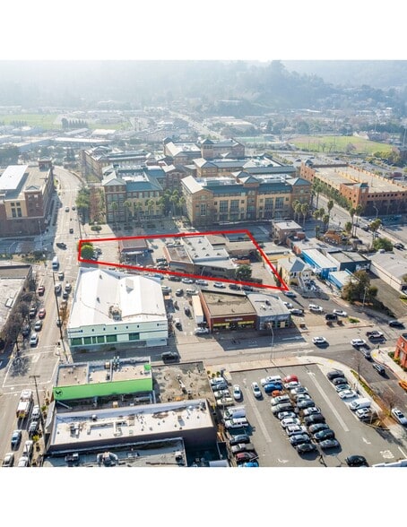 More Photos Of 820 2nd St, San Rafael Service Station For Sale