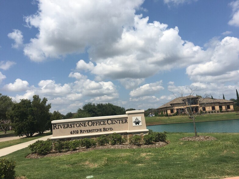More Photos Of 4502 Riverstone Blvd, Missouri City Medical For Lease