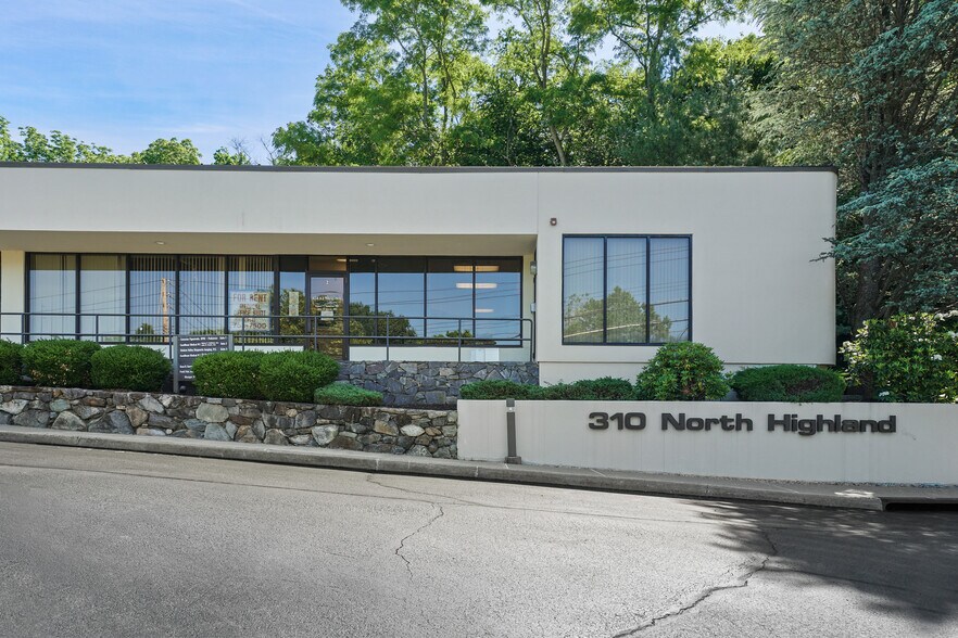 More Photos Of 310 N Highland Ave, Ossining Medical For Lease