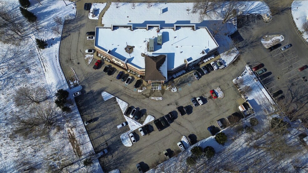 More Photos Of 10967 Allisonville Rd, Fishers Medical For Lease
