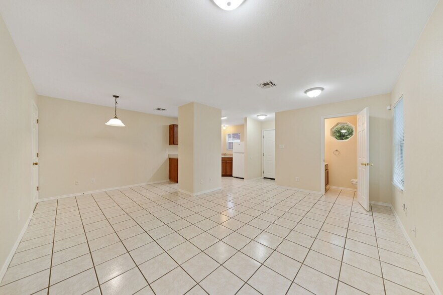 More Photos Of 414 Cupples Rd, San Antonio Apartments For Sale