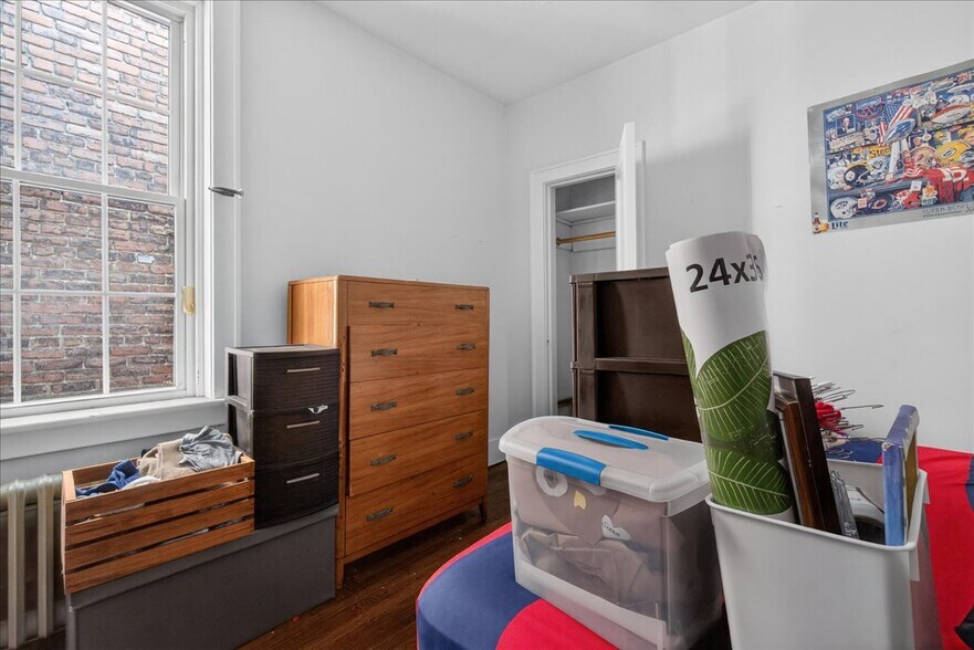 More Photos Of 30 White St, Cohoes Office For Sale