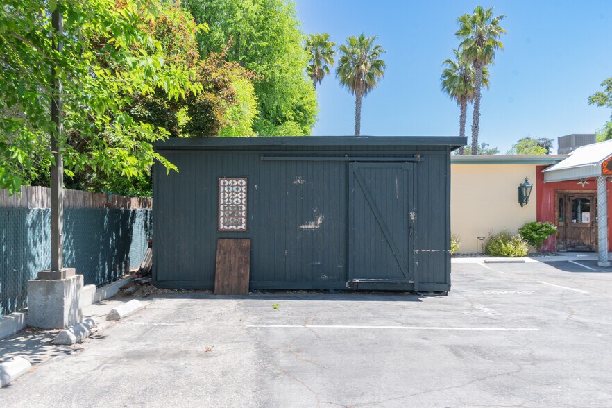 More Photos Of 2927 Spring St, Paso Robles Restaurant For Sale