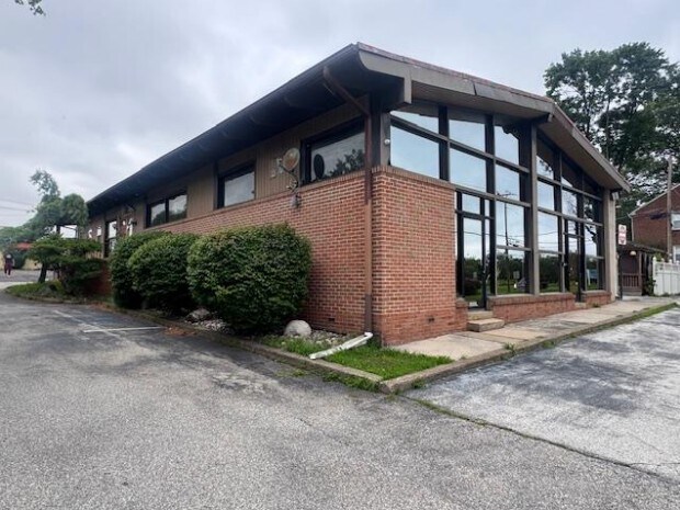 More Photos Of 3815 Ridge Pike, Collegeville General Retail For Sale