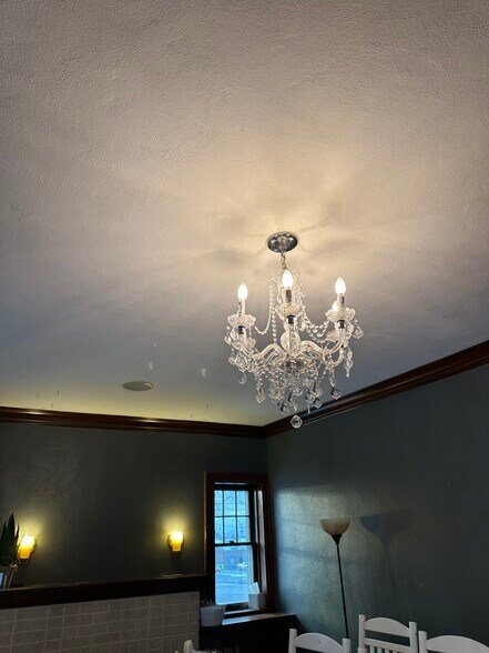 More Photos Of 9 Caulfield Ave, Camdenton Storefront Retail Office For Sale