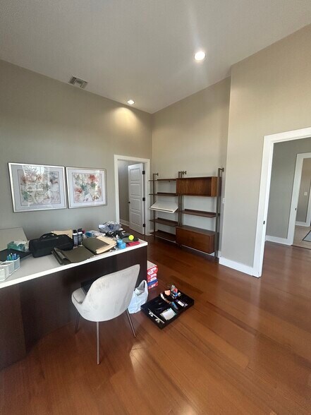 More Photos Of 36250 Emerald Coast Pky, Destin Office For Lease