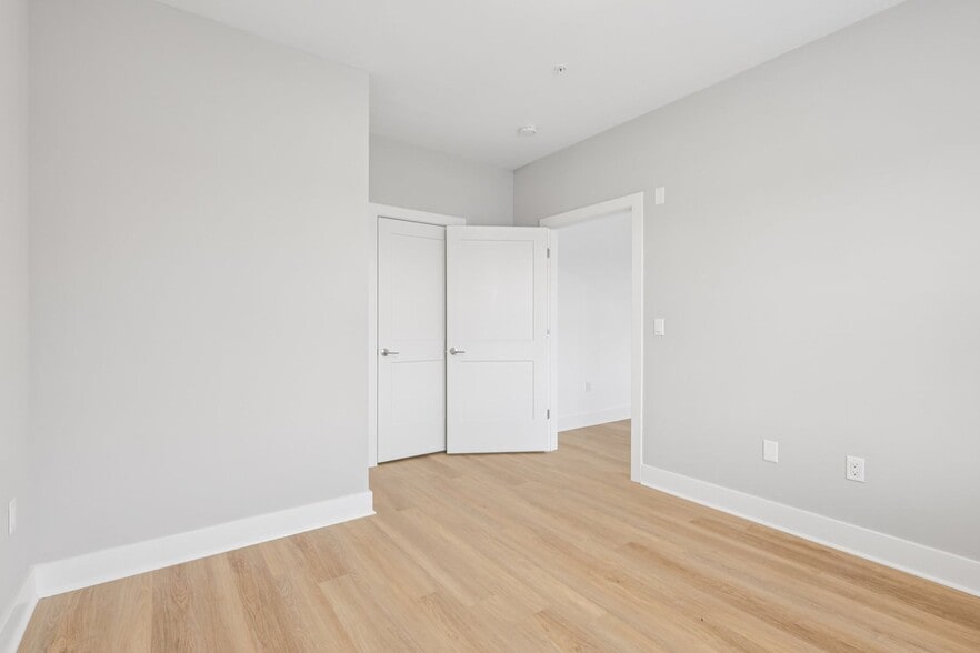 More Photos Of 10 W Westfield Ave W, Roselle Park Apartments For Lease