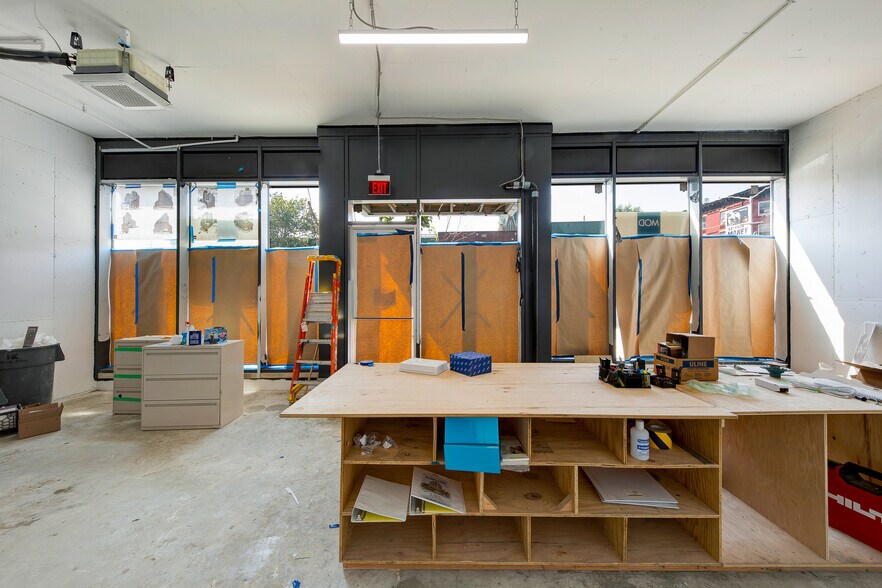 More Photos Of 737 4th Ave, Brooklyn Apartments For Lease