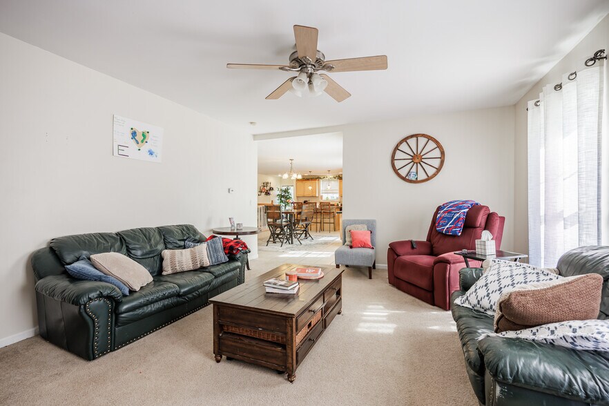 More Photos Of 166 N Main St, Fairport Apartments For Sale