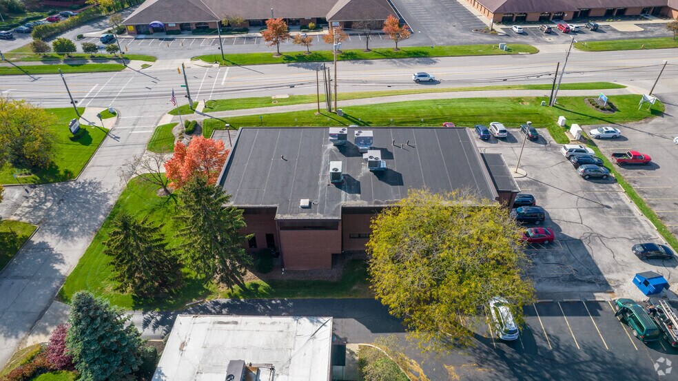 More Photos Of 1370 Dublin Rd, Columbus Office For Lease