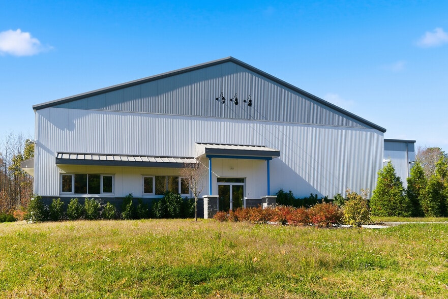 Primary Photo Of 15 Burnt Tavern Rd, Millstone Township Warehouse For Sale