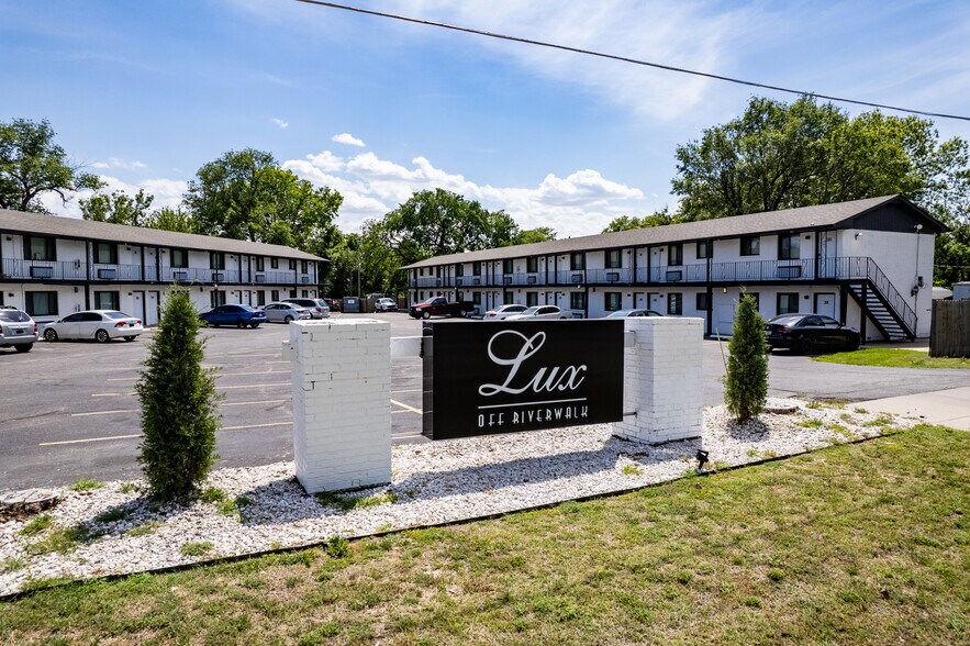 More Photos Of 425 W Taft St, Wichita Apartments For Sale