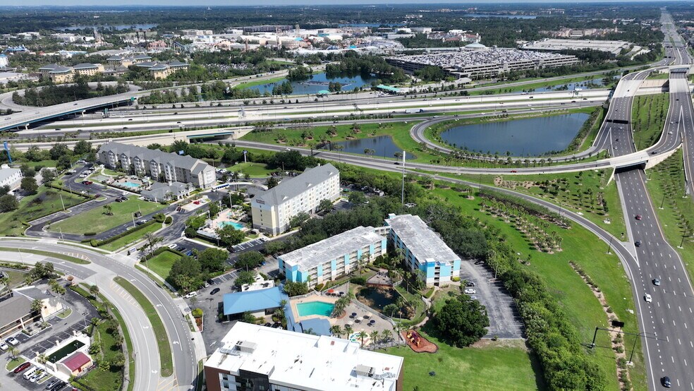 More Photos Of 5859 American Way, Orlando Hotel For Sale