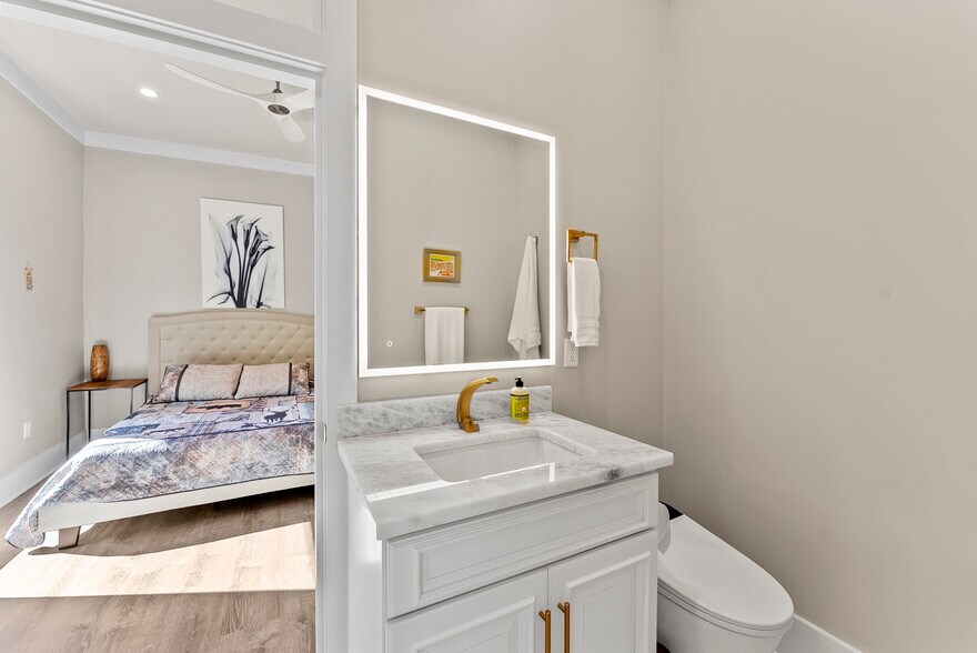 More Photos Of 870 Main St, Blowing Rock Restaurant For Sale