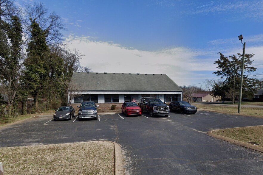 Primary Photo Of 854 Wren Rd, Goodlettsville Office For Sale