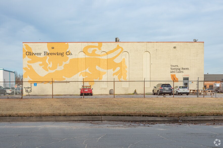 More Photos Of 4216 Shannon Dr, Baltimore Industrial For Sale