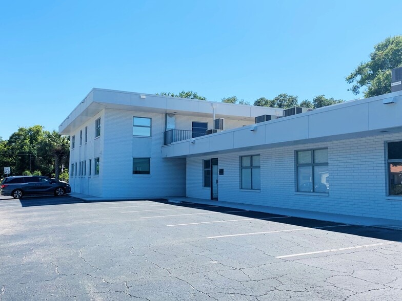 More Photos Of 4302 Henderson Blvd, Tampa Medical For Lease