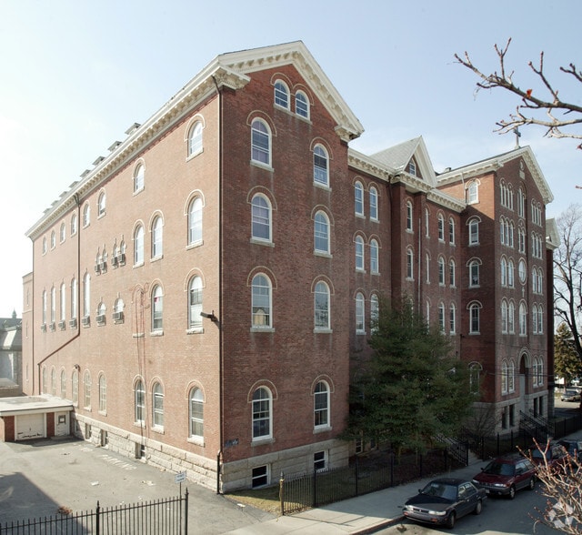 More Photos Of 29-37 Park St, Fall River Schools For Sale