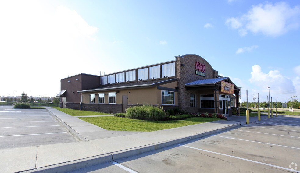 More Photos Of I 45, League City Unknown For Lease