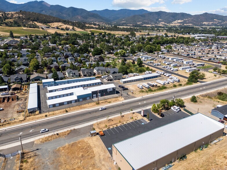 More Photos Of 1006 S Pacific Hwy, Talent Self Storage For Sale