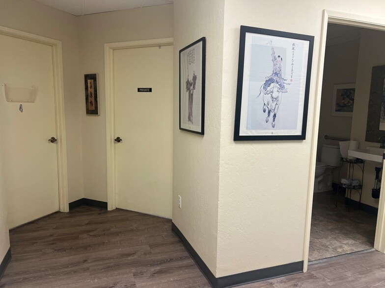 More Photos Of 935 Trancas St, Napa Medical For Sale