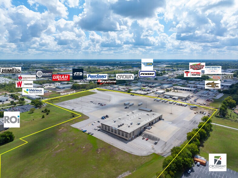 More Photos Of 2813 N Neergard Ave, Springfield Truck Terminal For Sale