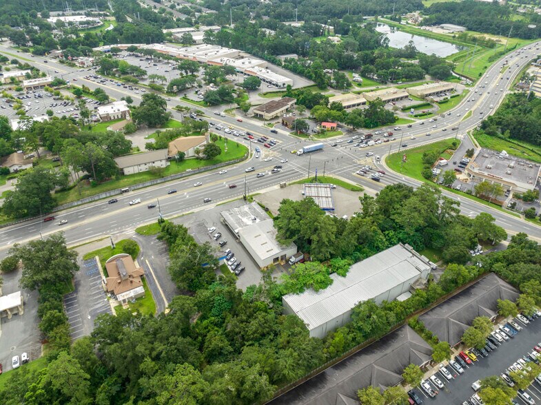More Photos Of 2908 Mahan Dr, Tallahassee Self Storage For Sale