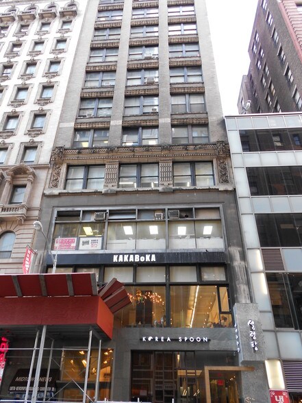 Primary Photo Of 39 W 32nd St, New York Office For Lease