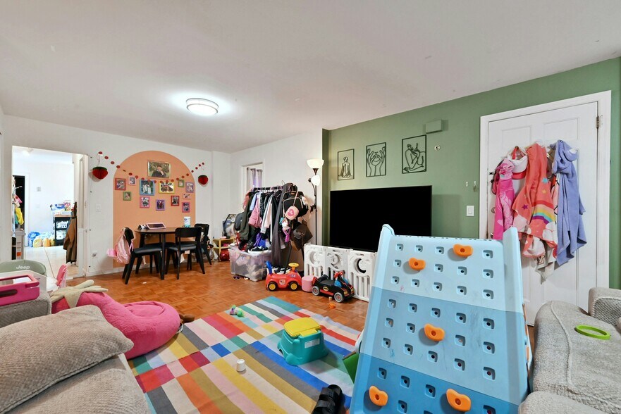 More Photos Of 6803 Park Ave, West New York Storefront Retail Residential For Sale