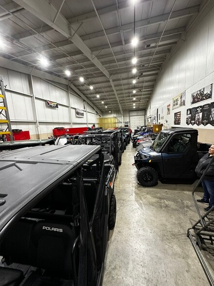 More Photos Of 1285 National Hwy, Cumberland Freestanding For Sale