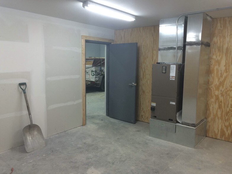 More Photos Of 2969 133rd J Ave SW, Arnegard Service For Lease