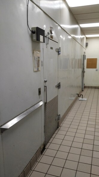 More Photos Of 1351-1357 Lincoln Ave, San Jose Storefront For Lease