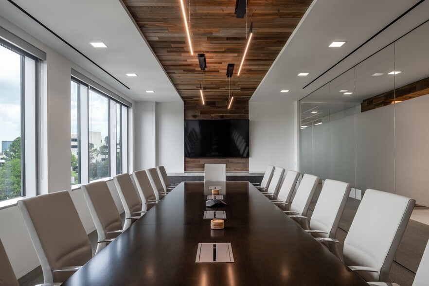 More Photos Of 3657 Briarpark Dr, Houston Office For Sale