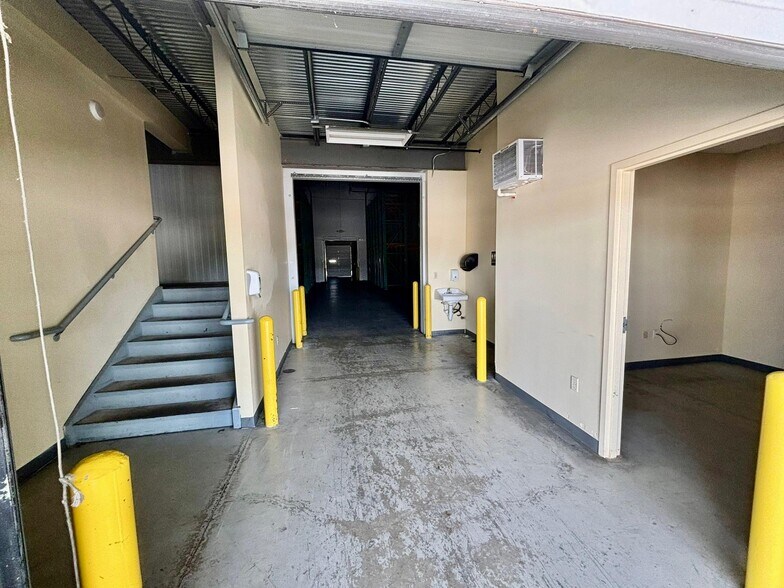 More Photos Of 9342 SE Loop 410, San Antonio Refrigeration Cold Storage For Sale