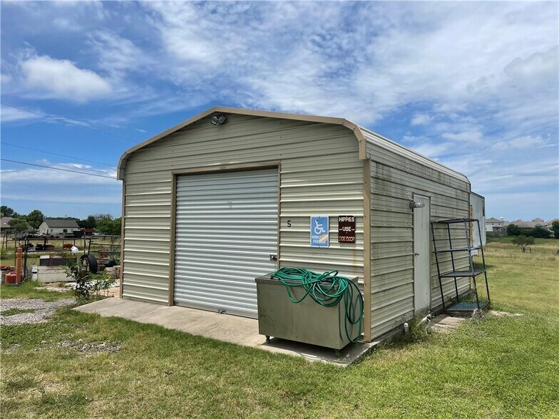 More Photos Of 21602 Martin Ln, Pflugerville Land For Sale