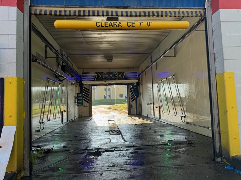 More Photos Of 2011 S Main St, Farmville Carwash For Sale