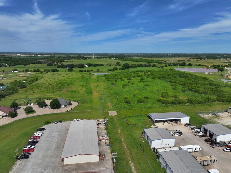More Photos Of 1312 Weatherford Hwy, Granbury Land For Sale