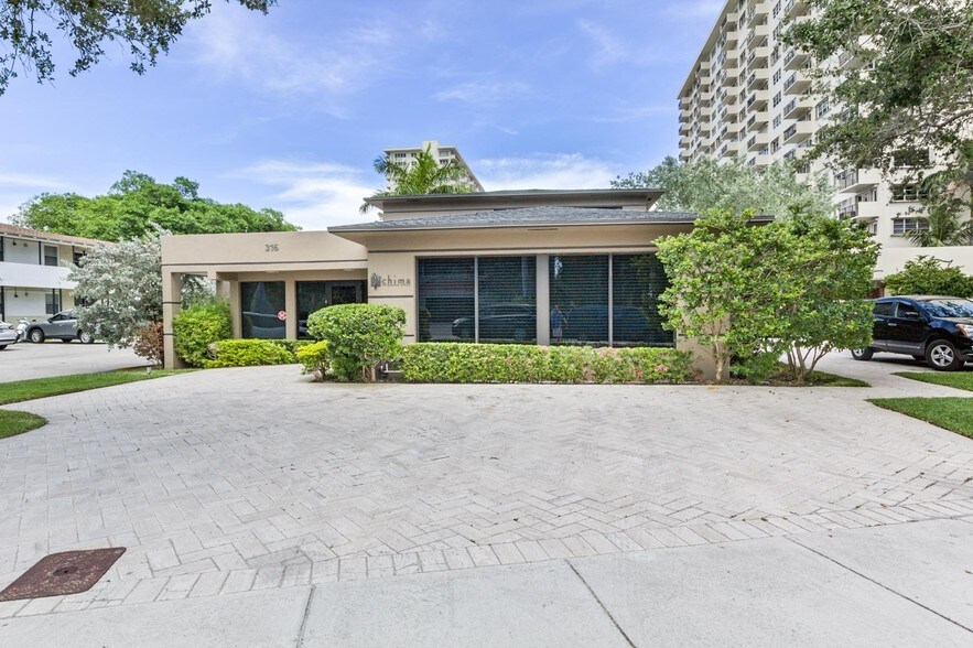 More Photos Of 316 Sunset Dr, Fort Lauderdale Office For Lease