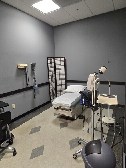 More Photos Of 3436 Hillcrest Ave, Antioch Medical For Sale