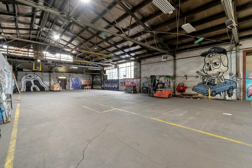 More Photos Of 2401 S Delaware St, Denver Manufacturing For Sale