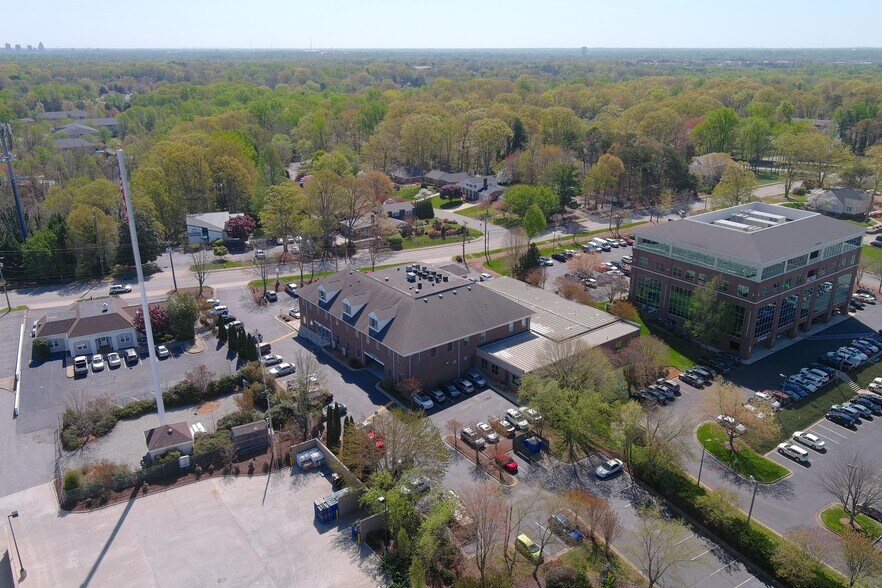 More Photos Of 603 Dolley Madison Rd, Greensboro Medical For Lease