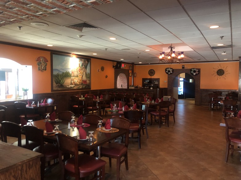 210 Saw Mill River Rd, Elmsford, NY 10523 - Restaurant For Sale ...