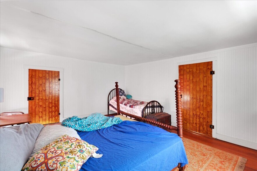 More Photos Of 9512 National Turnpike, Fairdale Land For Sale