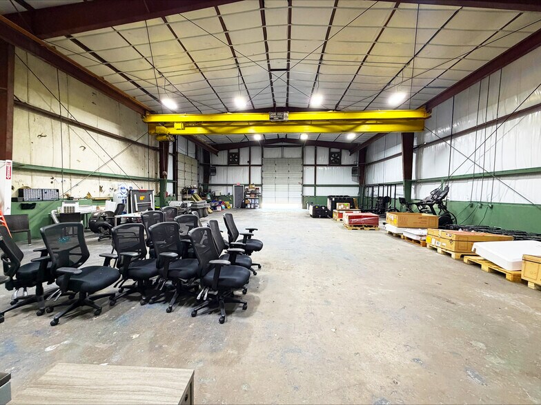 More Photos Of 1640 Brittmoore Rd, Houston Warehouse For Sale