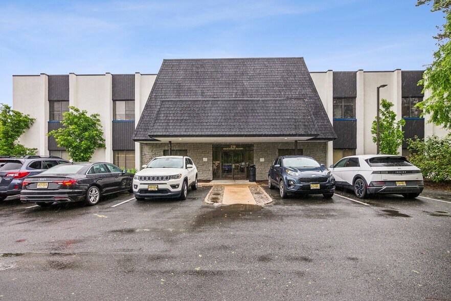 More Photos Of 219 South St, New Providence Office For Lease