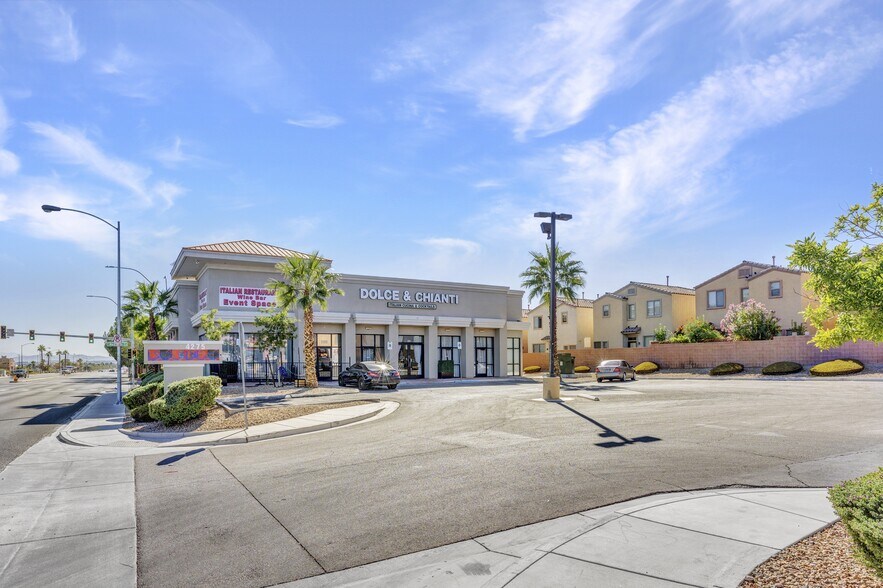 More Photos Of 4275 S Durango Dr, Las Vegas Restaurant For Lease